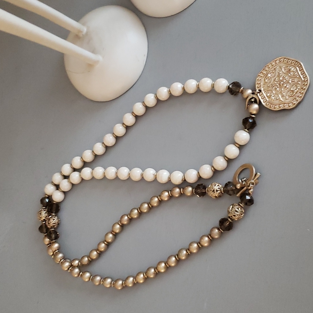 Premiere Designs Necklace, removable pendant